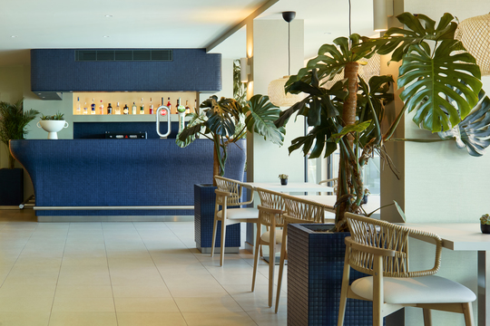 Dom José Beach Hotel