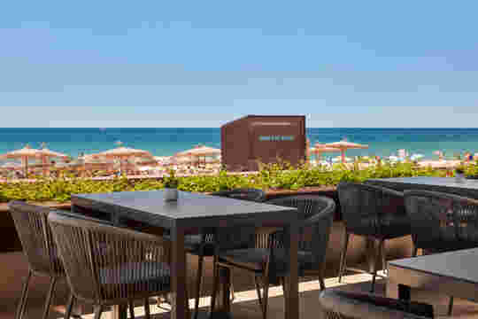 Dom José Beach Hotel