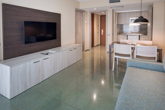 GHT Hotel Oasis Park & Spa