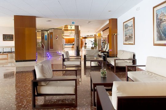 GHT Hotel Aquarium & Spa