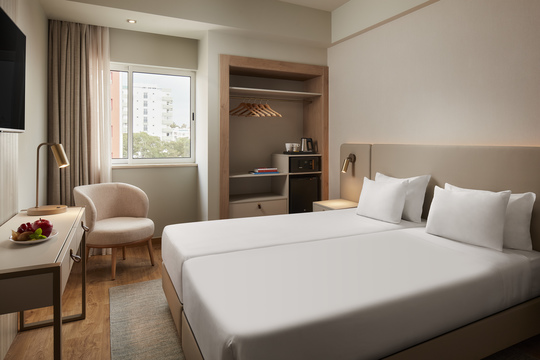 Dom José Beach Hotel